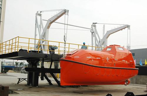 China 36 Persons FRP Totally Enclosed Lifeboat supplier