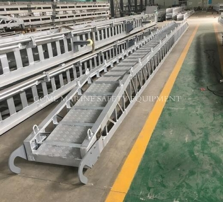 China Marine Gangway Ladders Marine Accomondation Ladders Gangway Ladder Rope Pilot Ladder For Ship supplier