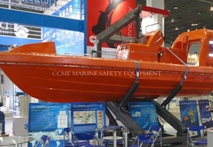 China Fast rescue boat lifeboat for life saving marine boats supplier