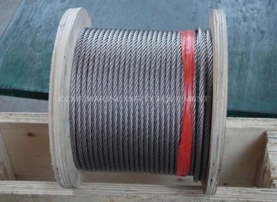 China Hot Dipped Galvanized  Ungalvanized Plastic Coated Steel Wire Rope supplier