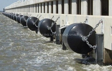 China Marine E.V.A Foam Dock Rubber Fenders supplier