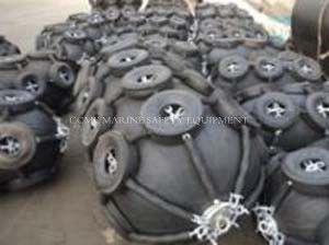 China Dock Anti-Collision Marine Pneumatic Rubber Fender Mooring Fenders supplier