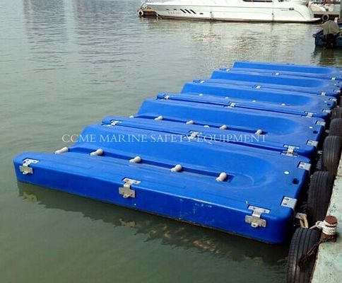 China Marina Plastic Jetski Docking With Roller Wheel supplier