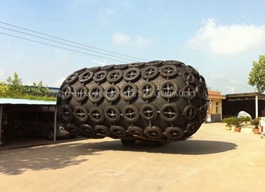 China Marine Pneumatic Rubber Fenders supplier