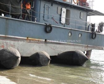 China Marine Shipping Airbag And Pneumatic Rubber Fender supplier