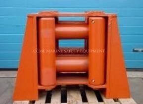China Marine Steel Fairlead With Horizontal Rollers supplier