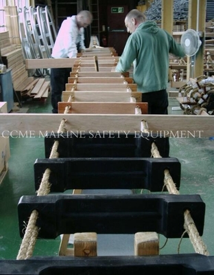 China Marine Wharf Ladder Gangway Ladder Rope Pilot Ladder For Ship supplier