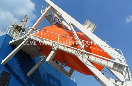 Marine Gravity Luffing Arm Type Life Boat Davits supplier